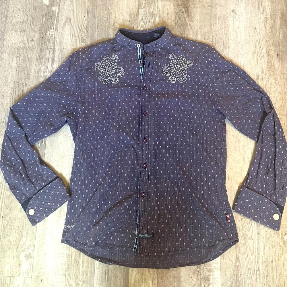 English Laundry Men’s Button Down Shirt-Hand Sewn Embroidery Metal Cuff Snaps